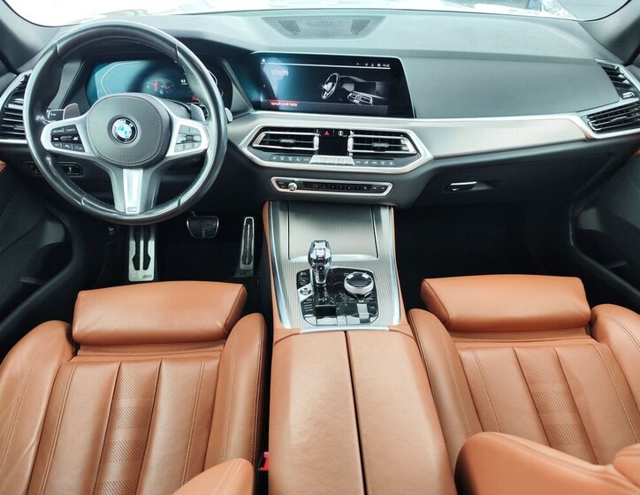 BMW X5 SUV / Terénní 3,0 l 195 kw