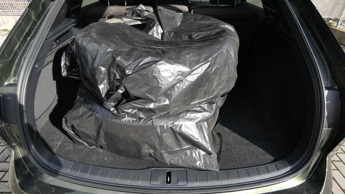 Lexus RX 350h SUV / Terénní 2,5 l 140 kw