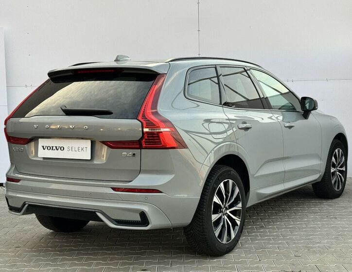 Volvo XC60 11