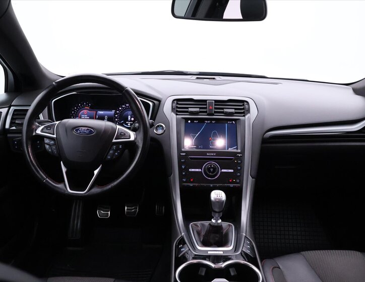 Ford Mondeo Kombi 2,0 l 132 kw