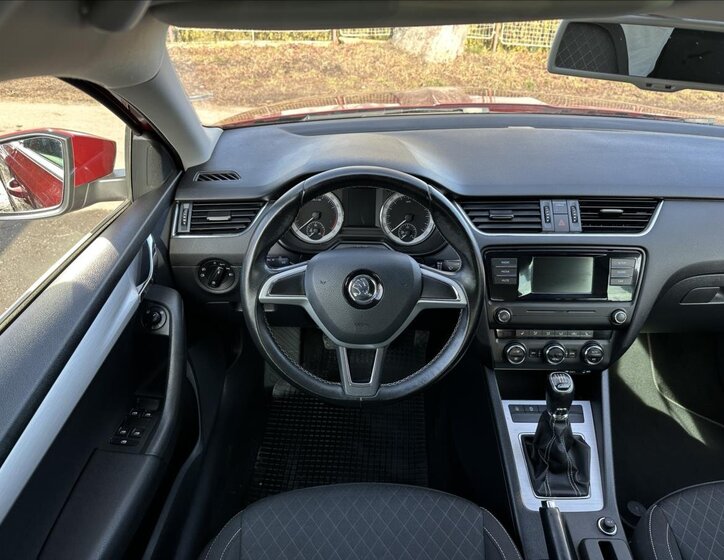 Škoda Octavia Kombi 2,0 l 110 kw
