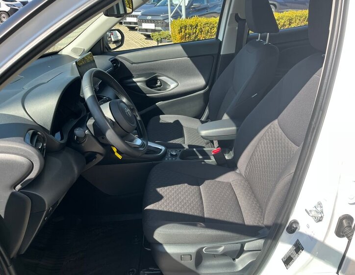 Toyota Yaris Cross SUV / Terénní 1,5 l 68 kw