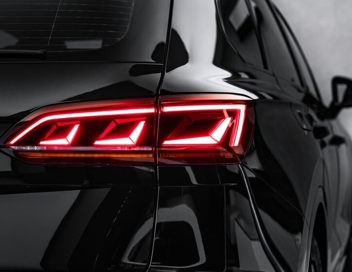 Volkswagen Touareg SUV / Terénní 3,0 l 210 kw