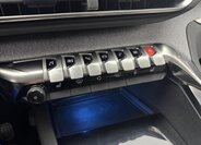 Peugeot 3008 SUV / Terénní 1,2 l 96 kw