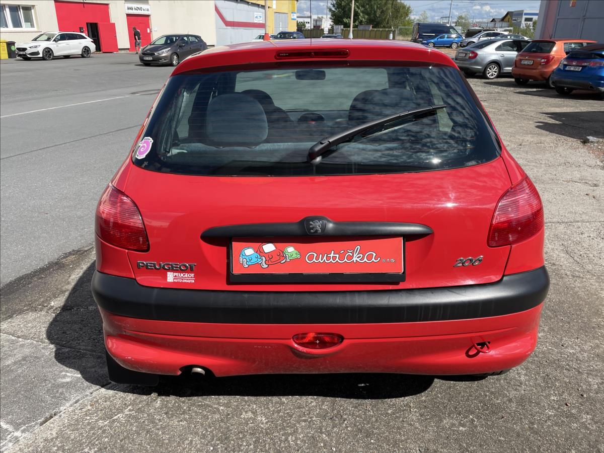 Peugeot 206