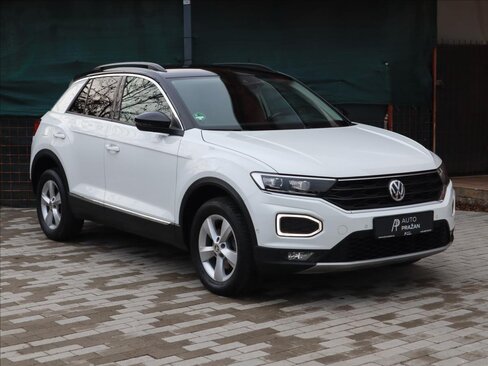 Volkswagen T-Roc CUV 1,5 l 110 kw