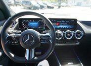 Mercedes-Benz GLA SUV 1,3 l 120 kw