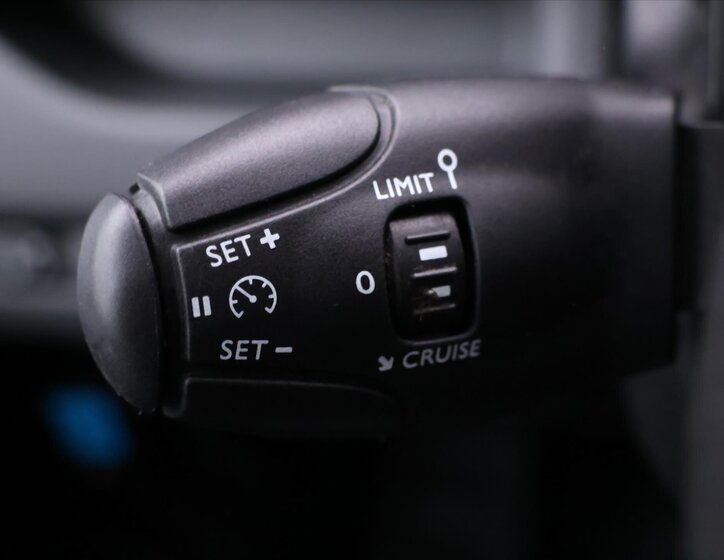 Peugeot Expert Kombi 2,0 l 90 kw