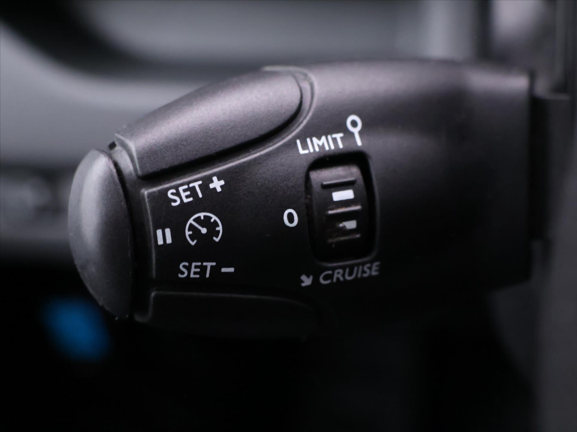 Peugeot Expert Kombi 2,0 l 90 kw