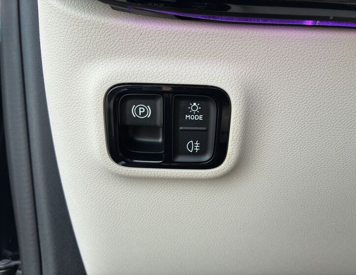 Mercedes-Benz CLA 21