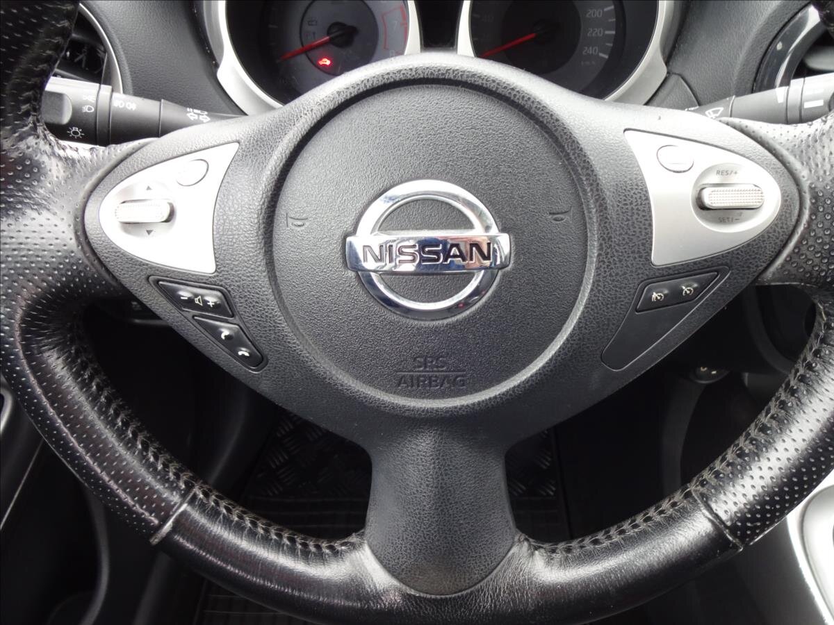 Nissan Juke Hatchback 1,6 l 86 kw