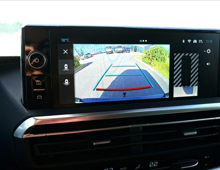 Citroën SpaceTourer MPV 2,0 l 133 kw