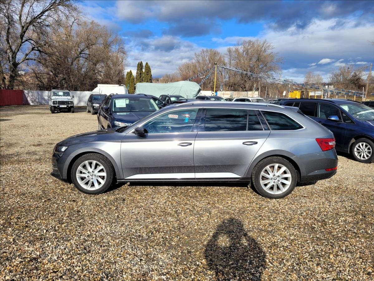 Škoda Superb Kombi 1,4 l 115 kw