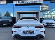 BMW Řada 8 Sedan / Limuzína 3,0 l 245 kw