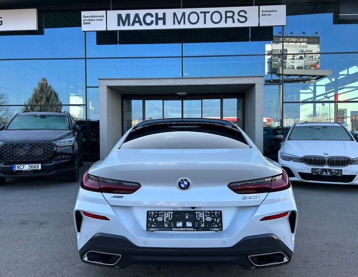 BMW Řada 8 Sedan / Limuzína 3,0 l 245 kw