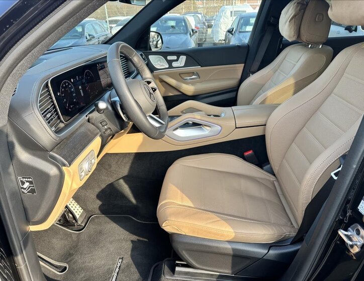 Mercedes-Benz GLS SUV / Terénní 3,0 l 270 kw