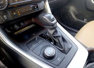 Toyota RAV4 SUV 2,5 l 131 kw