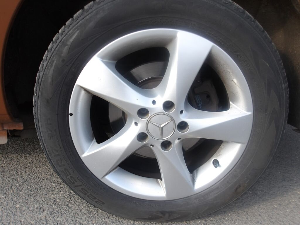 Mercedes-Benz Vito Kombi 2,1 l 120 kw