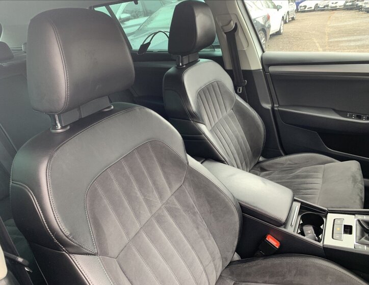 Škoda Superb Kombi 2,0 l 110 kw