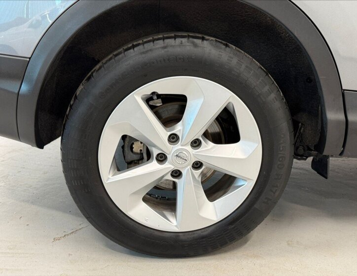 Nissan Qashqai SUV / Terénní 1,2 l 85 kw