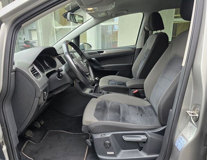 Volkswagen Golf Sportsvan 9