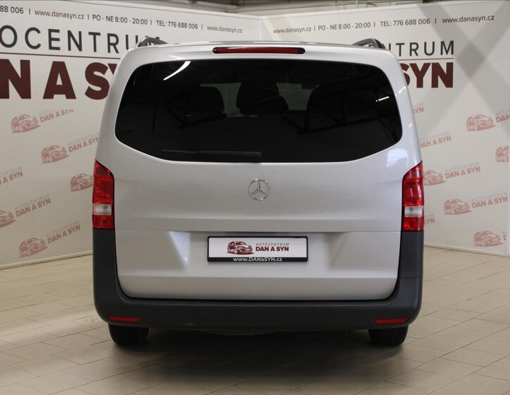 Mercedes-Benz Vito 5