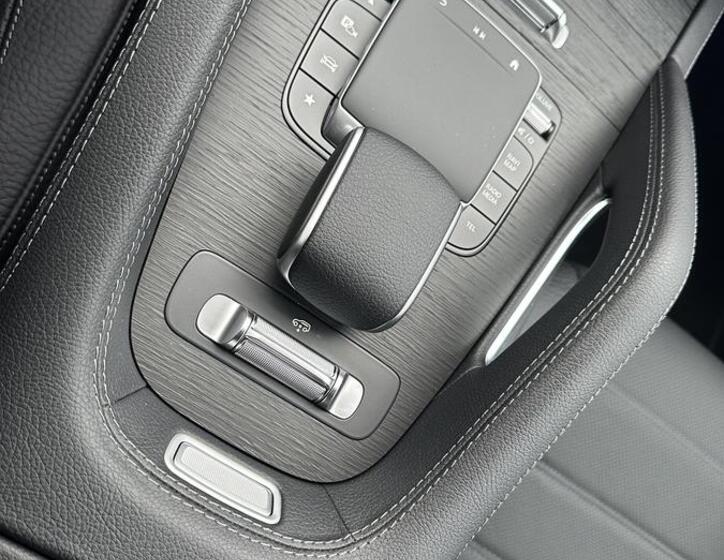 Mercedes-Benz GLE 15