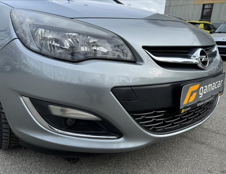 Opel Astra Kombi 1,7 l 81 kw