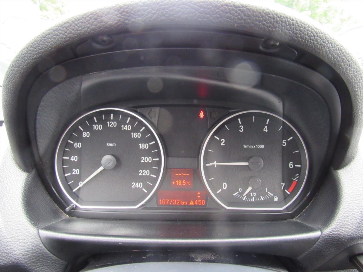 BMW Řada 1 Hatchback 1,6 l 90 kw