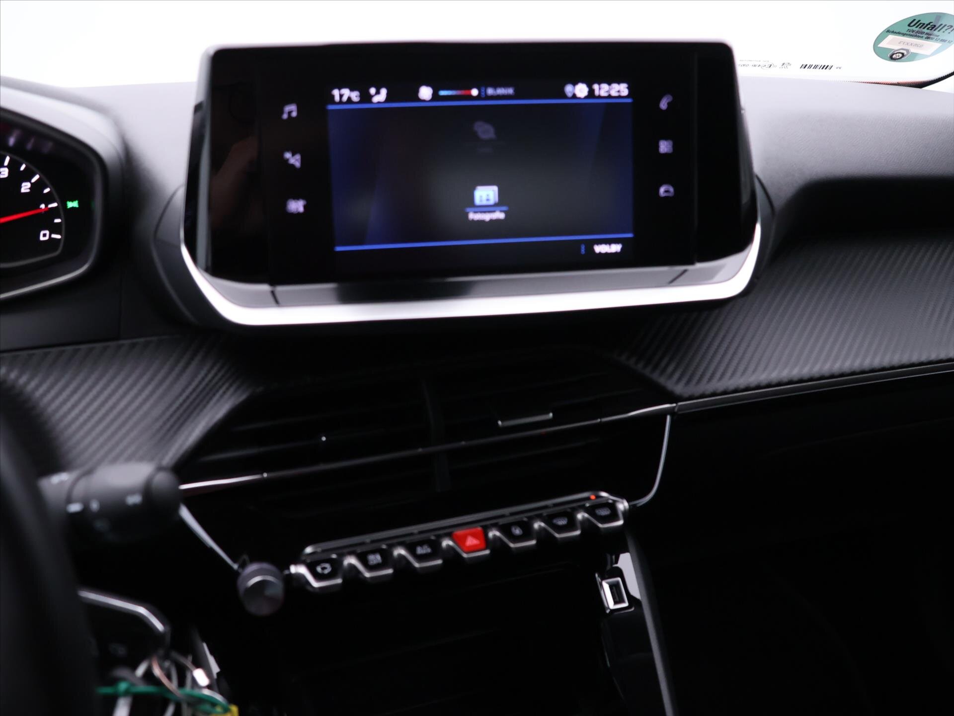 Peugeot 2008 SUV 1,2 l 74 kw