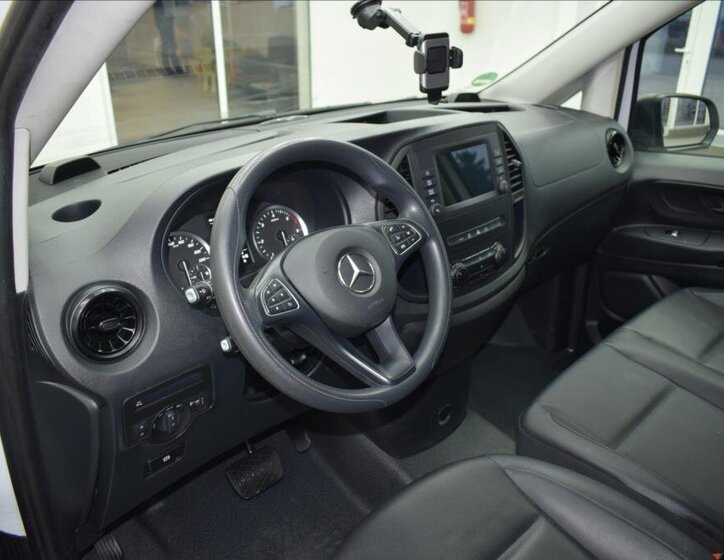 Mercedes-Benz Vito Skříň 2,0 l 120 kw