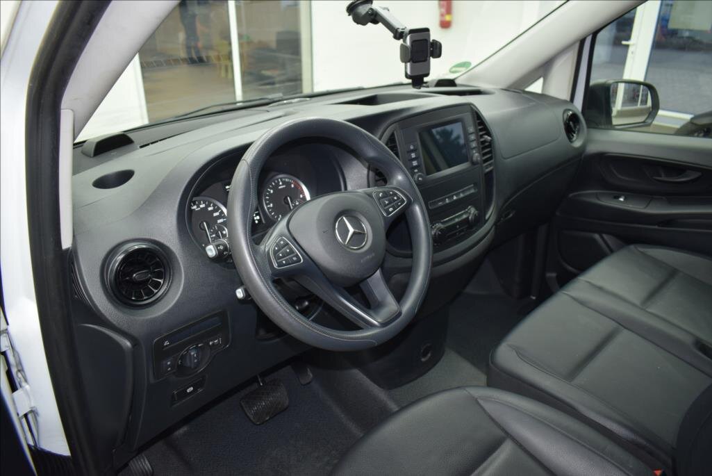 Mercedes-Benz Vito Skříň 2,0 l 120 kw