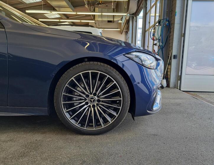 Mercedes-Benz Třídy C 22