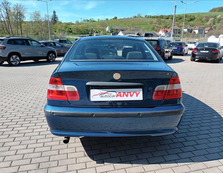 BMW Řada 3 Sedan / Limuzína 1,8 l 85 kw
