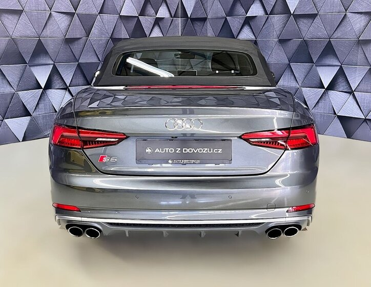 Audi S5 Kabriolet 3,0 l 260 kw