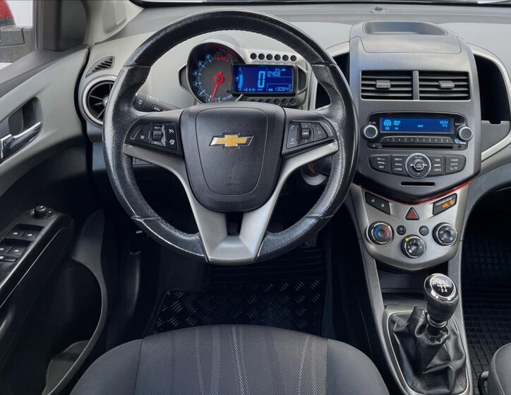 Chevrolet Aveo 13