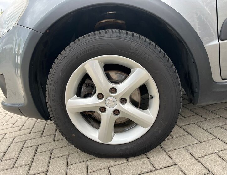 Suzuki SX4 SUV / Terénní 1,6 l 79 kw