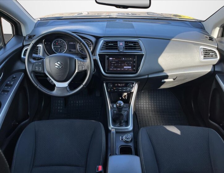 Suzuki SX4 S-Cross SUV / Terénní 998,0 82 kw