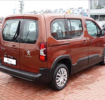 Peugeot Rifter 4