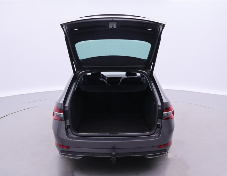 Škoda Superb Kombi 2,0 l 147 kw