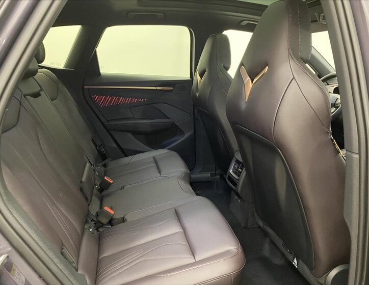 Cupra Terramar SUV 1,5 l 200 kw