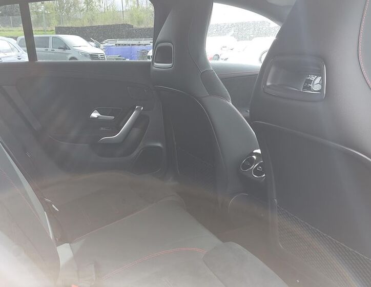 Mercedes-Benz CLA 16