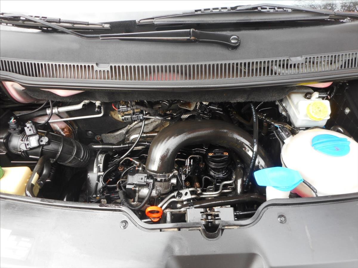 Volkswagen Transporter Valník 2,0 l 103 kw