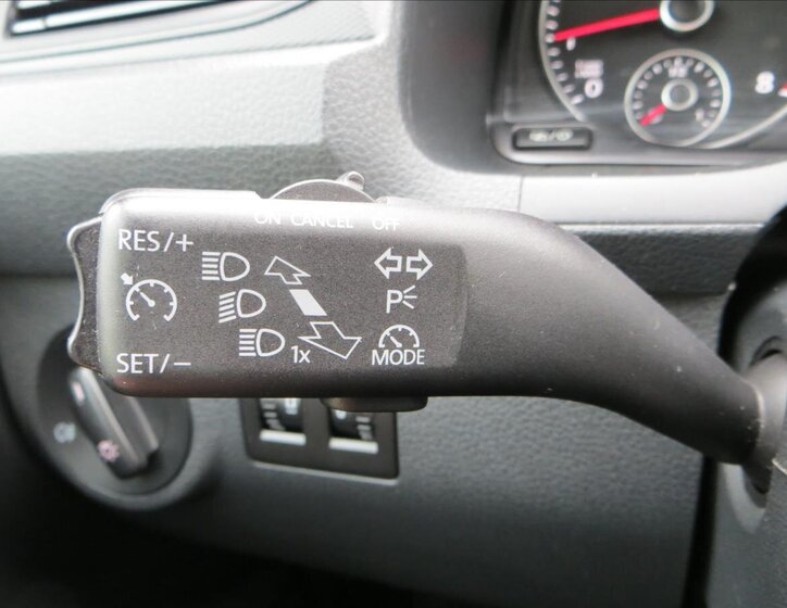 Volkswagen Caddy Skříň 1,4 l 81 kw