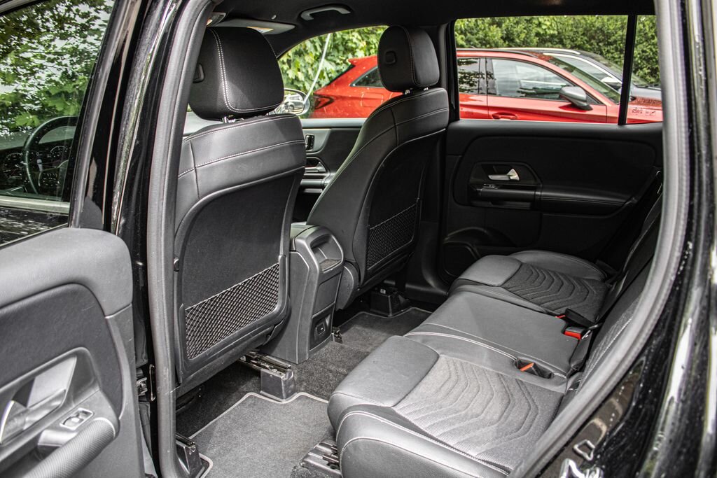 Mercedes-Benz GLB SUV / Terénní 2,0 l 110 kw