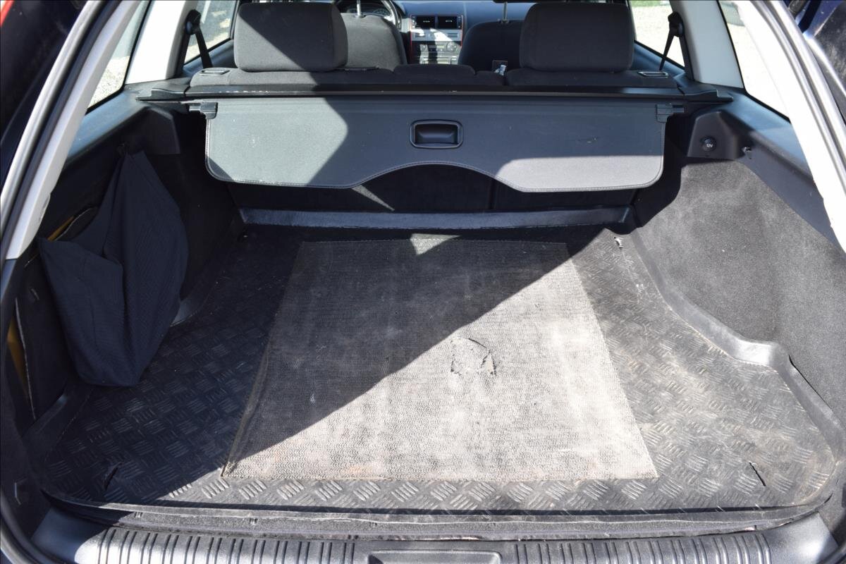 Ford Mondeo Kombi 1,8 l 96 kw