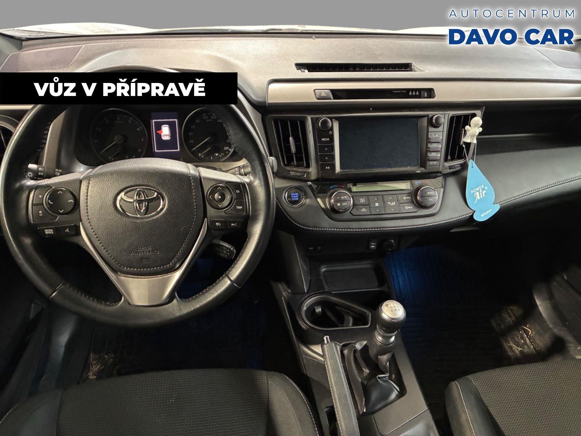 Toyota RAV4 SUV / Terénní 2,0 l 112 kw