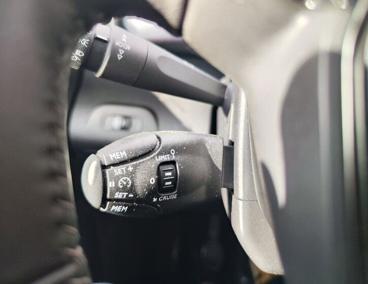 Peugeot Rifter VAN-Minibus 1,5 l 96 kw