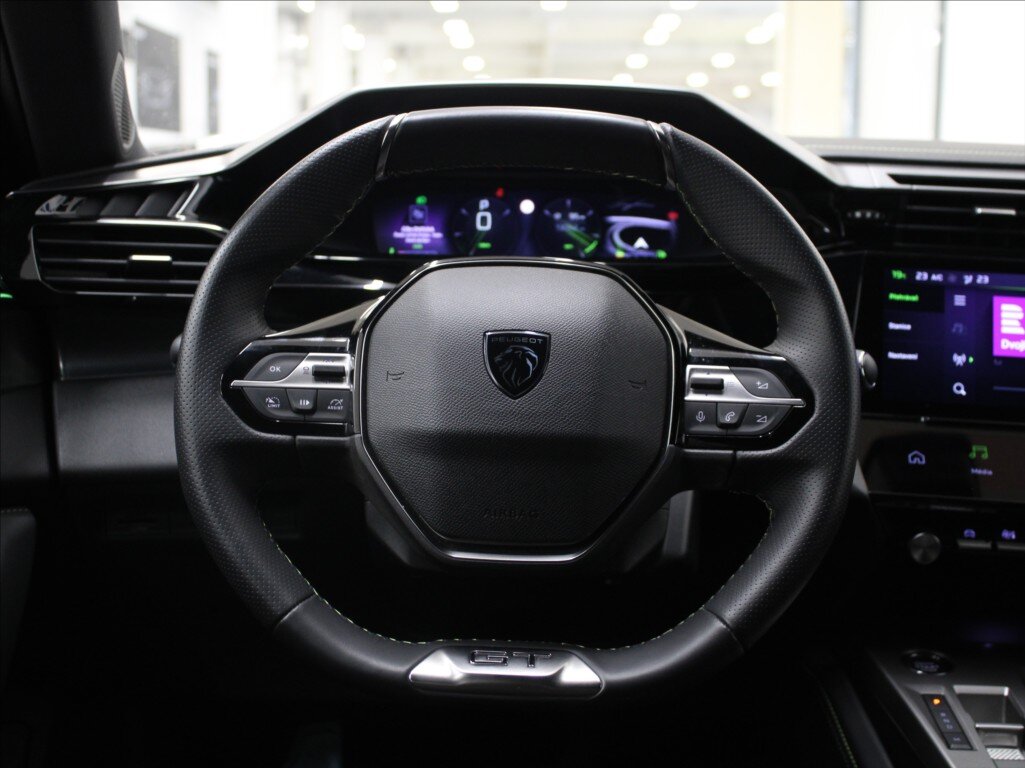 Peugeot 308 Kombi 1,2 l 96 kw