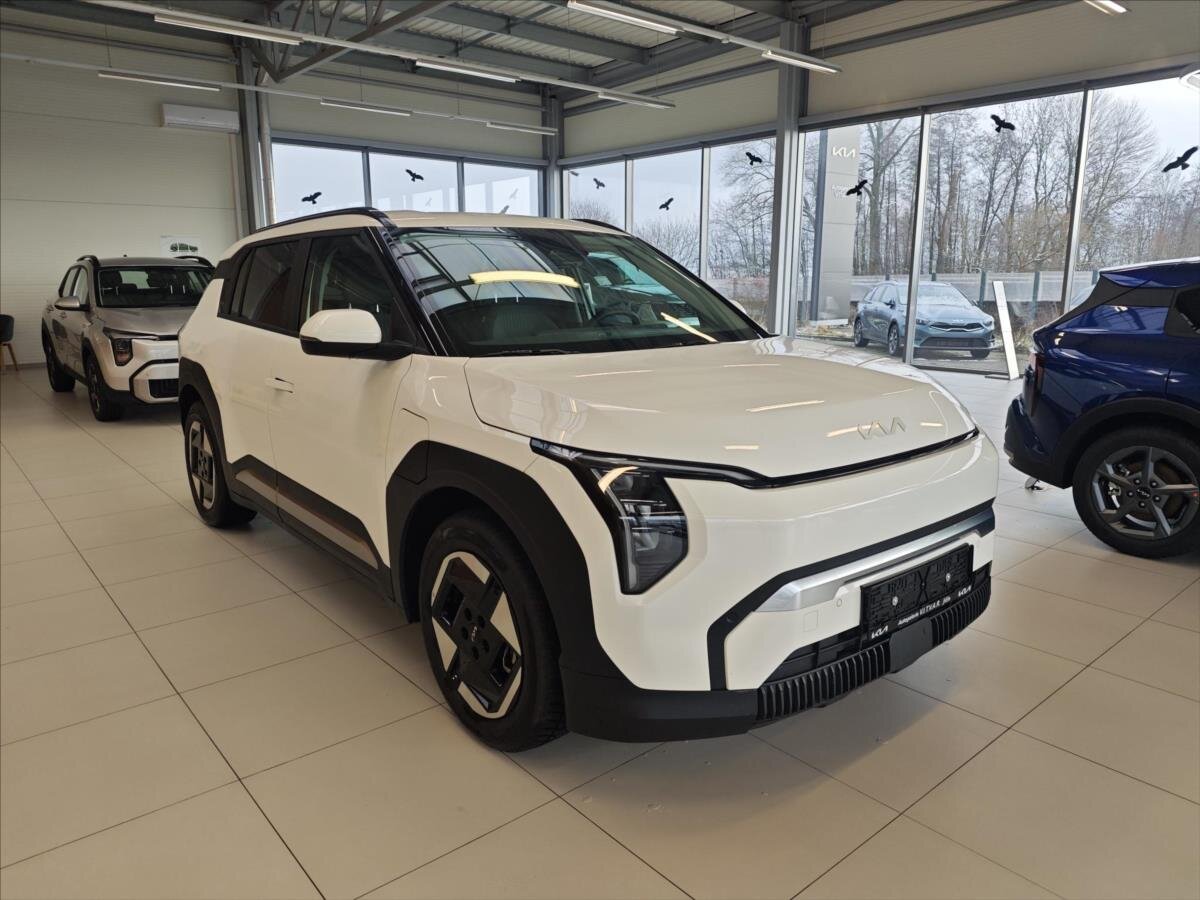 KIA EV3 SUV 150,0 150 kw